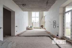 Дом 285м&sup2;, 2-этажный, участок 8 сот.  