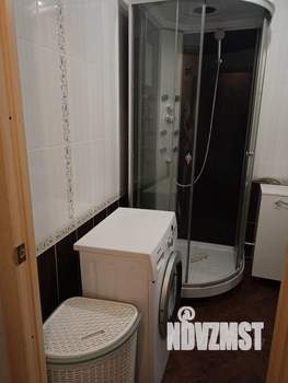 Дом 68м&sup2;, 2-этажный, участок 3 сот.  