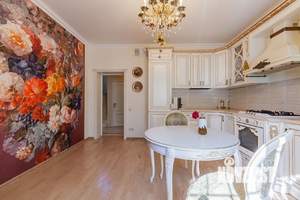 Дом 254м², 2-этажный, участок 7 сот.  