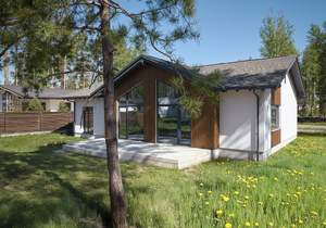 Дом 110м&sup2;, 1-этажный, участок 10 сот.  