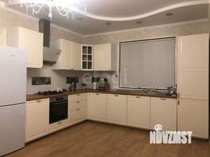 Дом 130м², 2-этажный, участок 6 сот.  