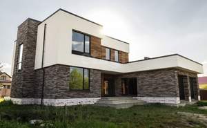 Дом 386м&sup2;, 2-этажный, участок 10 сот.  