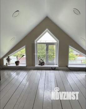 Дом 140м&sup2;, 2-этажный, участок 6 сот.  