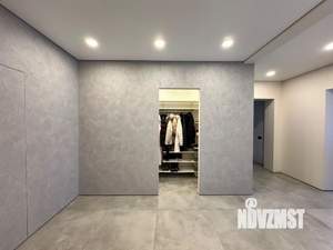 Дом 402м&sup2;, 3-этажный, участок 7 сот.  