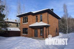 Дом 148м&sup2;, 2-этажный, участок 5 сот.  