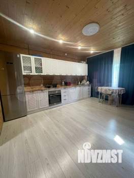 Дом 47м², 2-этажный, участок 6 сот.  