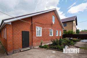 Дом 151м&sup2;, 1-этажный, участок 10 сот.  