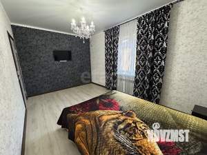 Дом 200м², 3-этажный, участок 4 сот.  