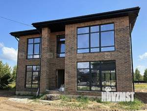 Дом 198м², 2-этажный, участок 6 сот.  