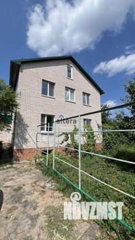 Дом 232м&sup2;, 3-этажный, участок 7 сот.  