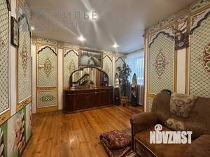 Дом 221м², 3-этажный, участок 5 сот.  