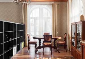 Дом 259м&sup2;, 2-этажный, участок 6 сот.  