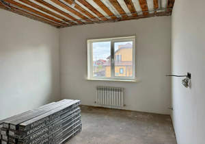 Дом 130м², 2-этажный, участок 5 сот.  