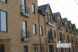 Таунхаус 160м², 3-этажный, участок 3 сот.  