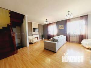 Таунхаус 190м², 2-этажный, участок 7 сот.  
