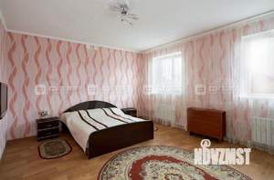 Дом 360м², 2-этажный, участок 10 сот.  