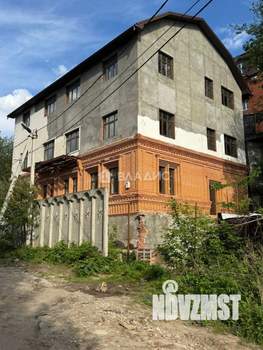 Дом 565м², 3-этажный, участок 8 сот.  