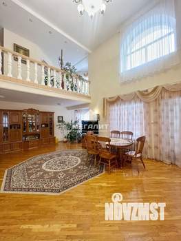 Дом 400м², 3-этажный, участок 16 сот.  