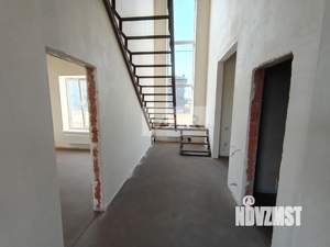 Дом 210м&sup2;, 2-этажный, участок 7 сот.  