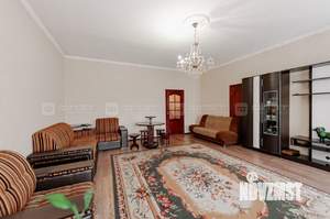 Дом 385м², 2-этажный, участок 7 сот.  