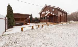 Дом 140м&sup2;, 2-этажный, участок 0 сот.  