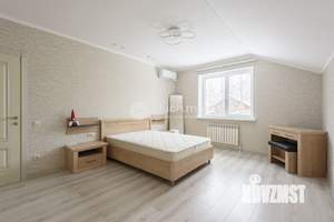 Дом 136м², 2-этажный, участок 6 сот.  