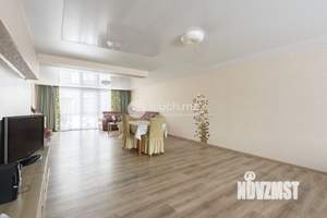 Дом 168м², 2-этажный, участок 8 сот.  