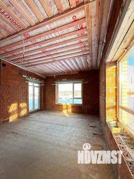 Коттедж 95м&sup2;, 3-этажный, участок 10 сот.  