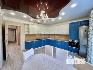 Дом 160м&sup2;, 2-этажный, участок 5 сот.  