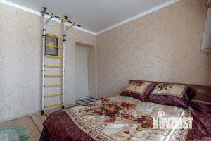 Коттедж 200м&sup2;, 3-этажный, участок 6 сот.  