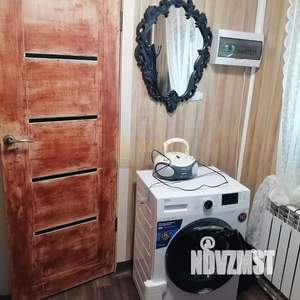 Дом 42м&sup2;, 2-этажный, участок 6 сот.  