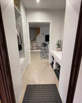 Дом 118м², 2-этажный, участок 1 сот.  