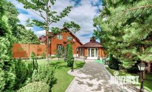 Коттедж 549м&sup2;, 3-этажный, участок 10 сот.  