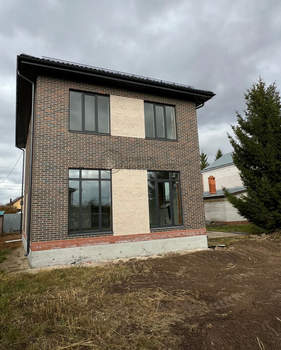 Дом 140м², 2-этажный, участок 5 сот.  