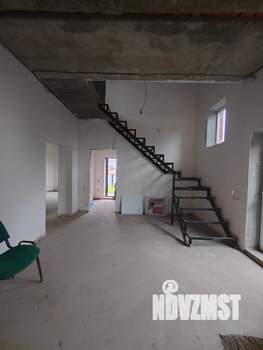 Дом 120м², 2-этажный, участок 4 сот.  