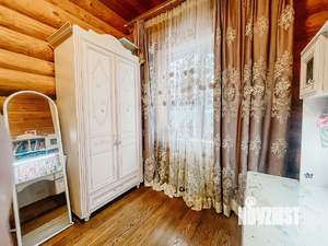 Дом 242м&sup2;, 3-этажный, участок 10 сот.  