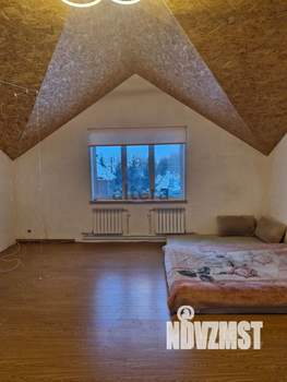 Дом 230м², 2-этажный, участок 5 сот.  