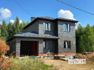 Коттедж 210м², 2-этажный, участок 5 сот.  