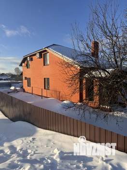 Дом 200м&sup2;, 2-этажный, участок 10 сот.  