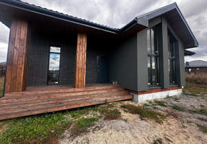 Дом 100м&sup2;, 1-этажный, участок 7 сот.  