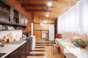 Дом 140м², 3-этажный, участок 4 сот.  