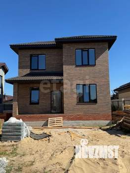 Дом 141м&sup2;, 2-этажный, участок 5 сот.  