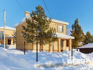 Дом 109м&sup2;, 2-этажный, участок 4 сот.  