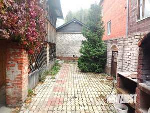 Дом 264м&sup2;, 2-этажный, участок 7 сот.  