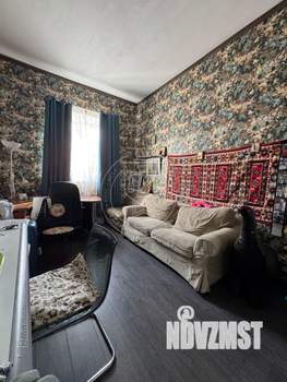 Коттедж 350м&sup2;, 2-этажный, участок 30 сот.  