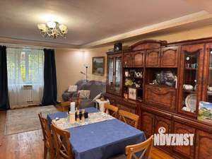 Дом 230м², 2-этажный, участок 15 сот.  