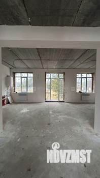 Дом 125м&sup2;, 2-этажный, участок 6 сот.  