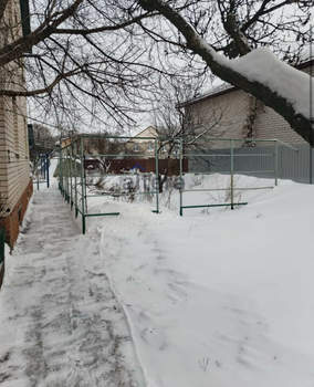 Дом 232м&sup2;, 3-этажный, участок 7 сот.  