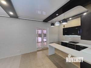 Дом 130м&sup2;, 2-этажный, участок 4 сот.  