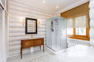 Дом 192м&sup2;, 2-этажный, участок 8 сот.  